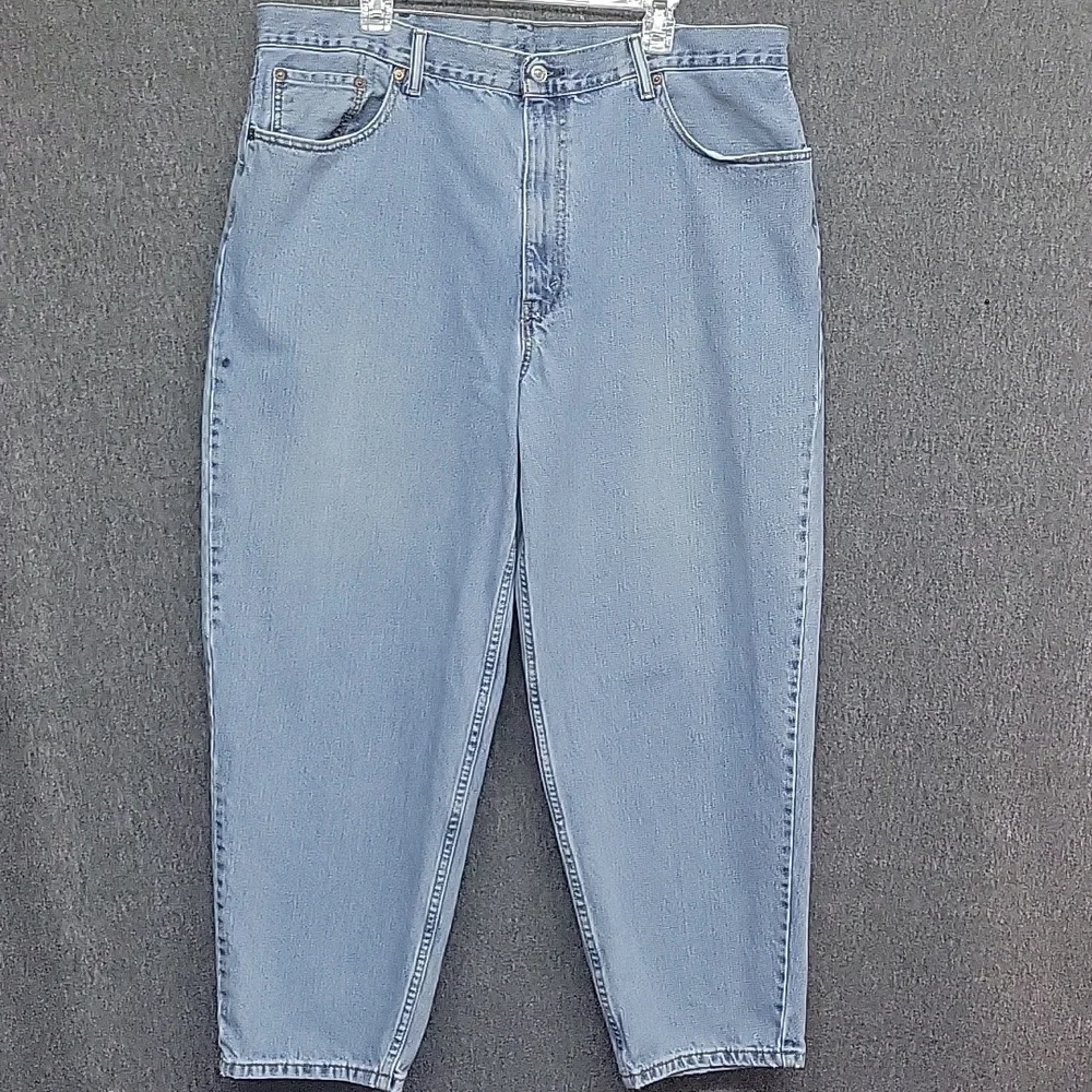 Levis 560 Medium Wash Jeans Men's Size 40 X 28